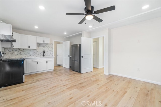 Photo - 523 W 12th St Unit 5