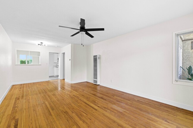 Photo - 2BR Coastal La Jolla Apartment | Steps to Windansea Beach Unit 6508 La Jolla Blvd