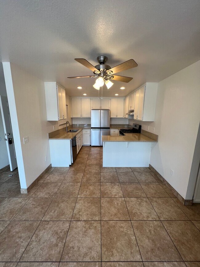 Photo - Move in Special!! $1000 off 1st Month's Rent!! Unit 849