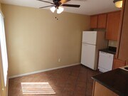 Photo - Two Bedroom townhome in the Oak Park / Lem... Unit 6110
