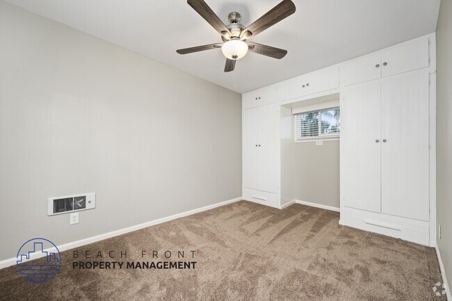 Building Photo - 374 Cypress Dr. Rental