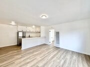 Photo - 716 W 81st St Unit 10