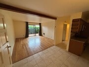 Photo - Charming 1 Bedroom, 1 Bathroom Unit in a S...