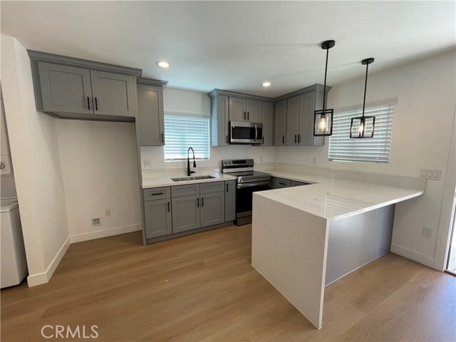 Photo - 215 W Nevada St