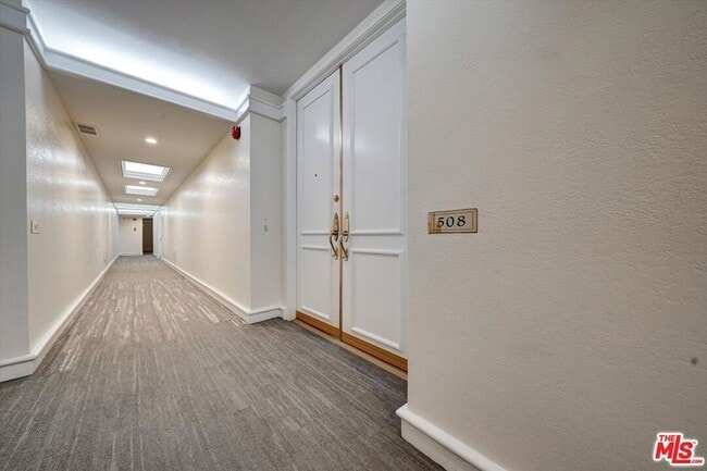 Photo - 1131 Alta Loma Rd