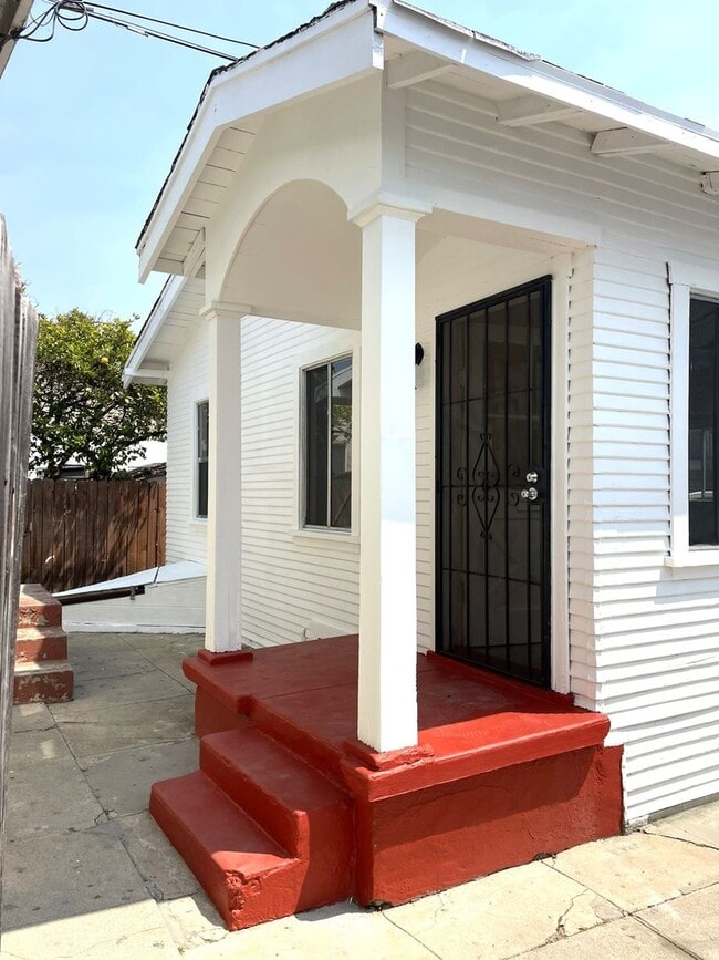 469 - 469 Apartment Unit 1532