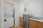 Photo - 4885 Randall St Unit 1