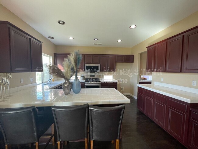 Photo - 176 Nightfall Rd