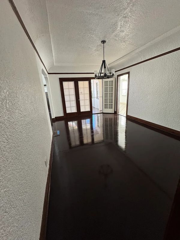 Photo - 2943 Chesapeake Ave