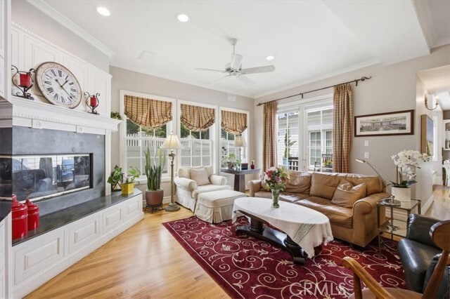 Building Photo - 558 31st St