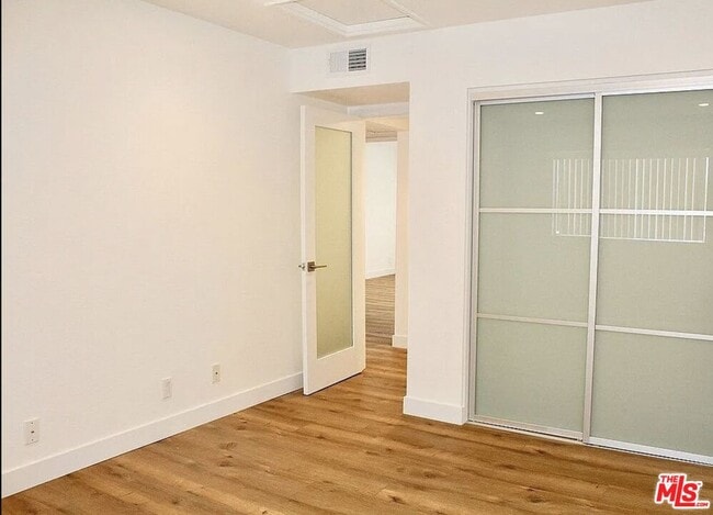 Photo - 1547 N Edison Blvd