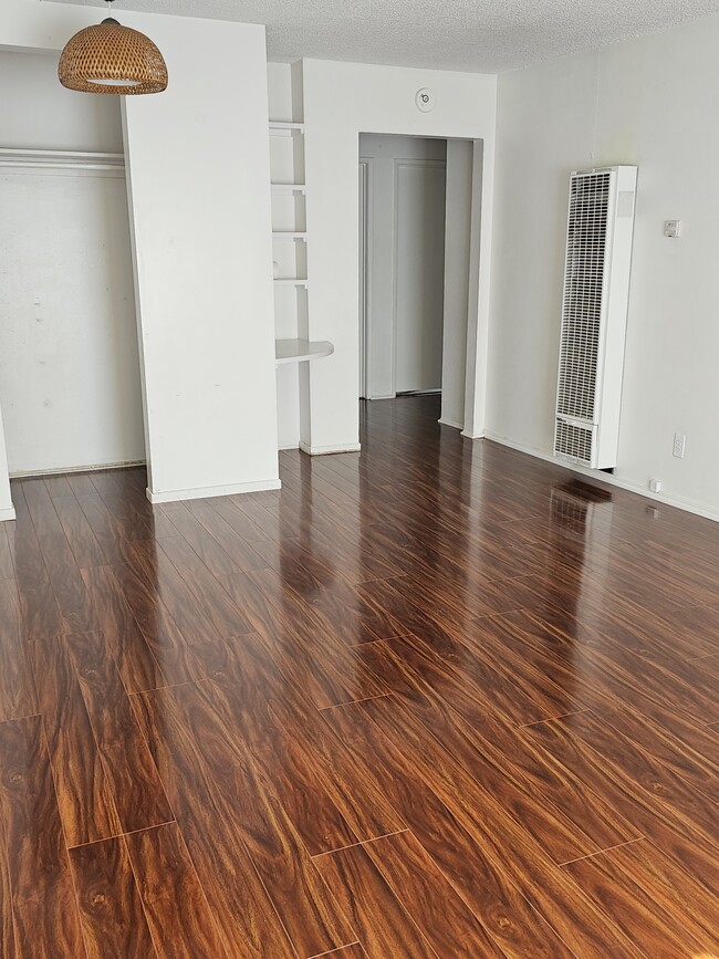 Photo - 2112 Manhattan Beach Blvd Apartments Unit D