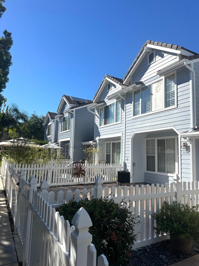 Photo - 1331 Statice Ct