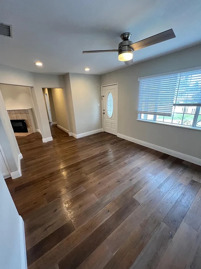 Photo - 16621 Patronella Ave