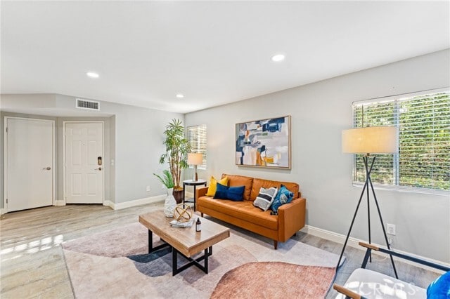 Photo - 54 Corniche Dr Unit B