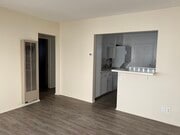 Living Room - 140 Virginia St Unit C