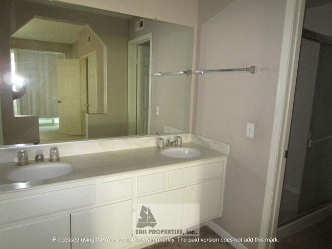 Photo - Move-In Ready 2-Bedroom Condo in Huntington Beach