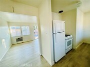 Photo - 731 S Almansor St