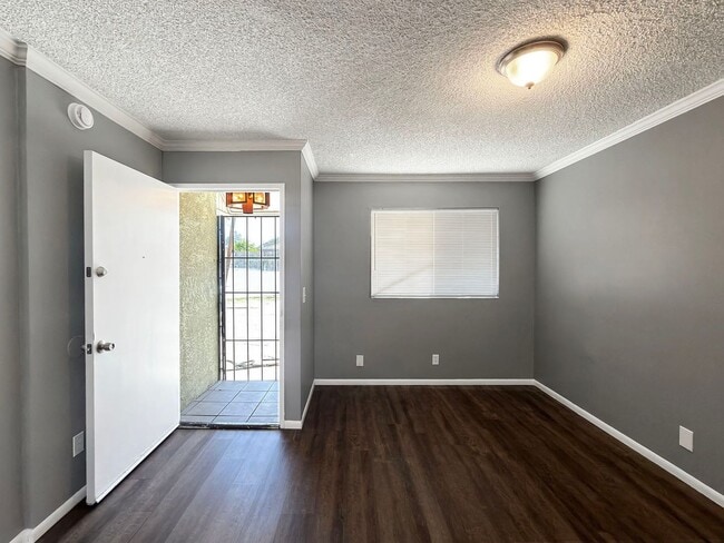 Photo - 1618 259th St Unit D