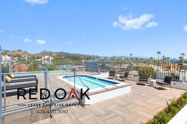 Photo - 1001 N Fairfax Ave Unit PH3