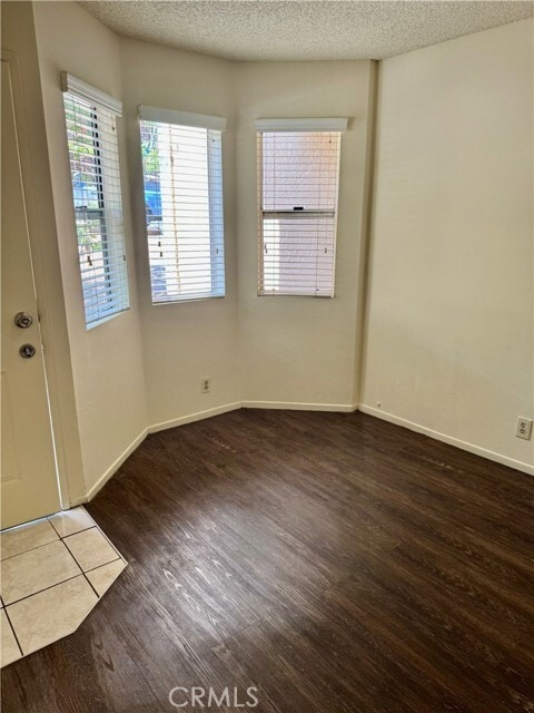 Photo - 4904 Ithaca Ave Unit 5