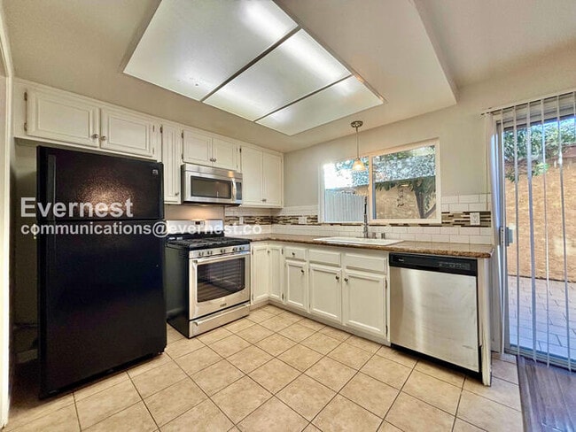 Photo - 8347 Burnet Ave