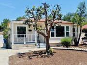 Photo - 6534 Balcom Ave House
