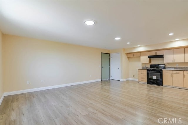 Photo - 1466 Tamarind Ave Unit 301