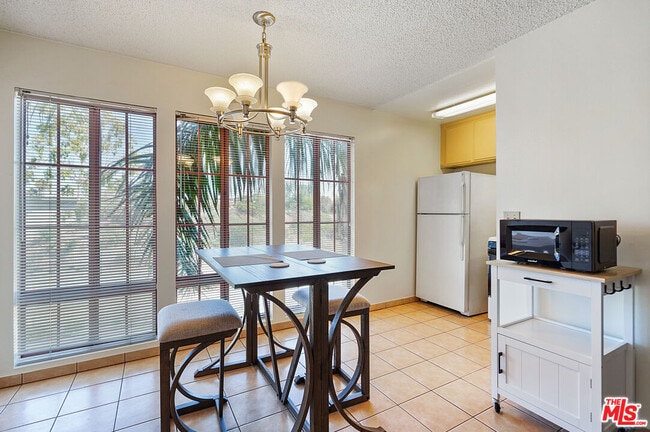 Photo - 3600 Bagley Ave Unit 207