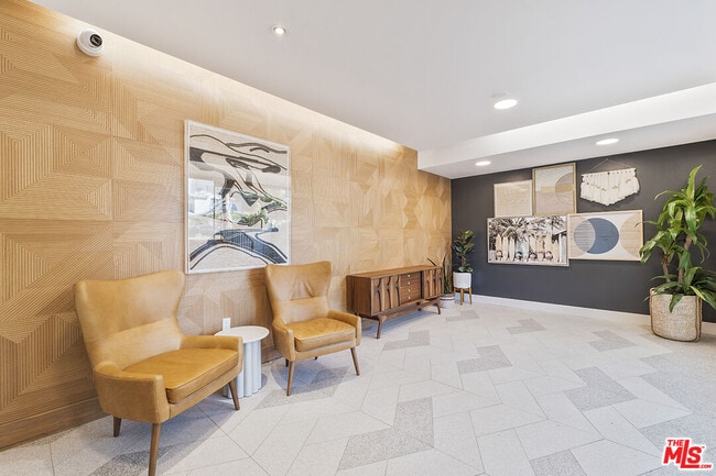 Photo - 821 3rd St Unit 209