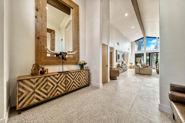 Photo - 17 Lincoln Pl