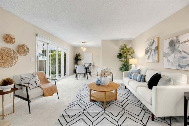 Photo - 6181 Lenore Ave
