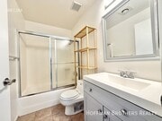 Photo - 11933 Goshen Ave Unit 102