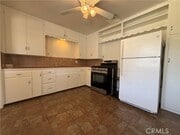 Photo - 605 North Pl