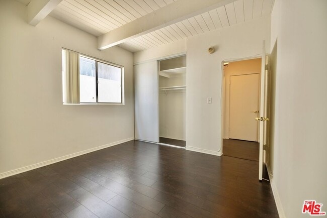 Photo - 451 S Oakhurst Dr Unit 3