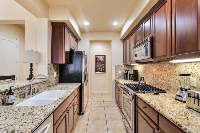 Photo - 77772 Tradition Dr