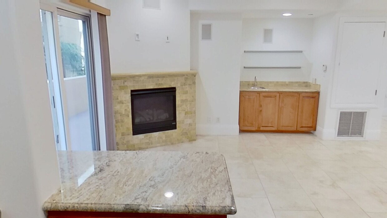 3D Tour - 16123 Sunset Blvd Unit 101