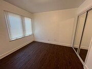 Photo - 51st Street Apartments Triplex Unit 617 1/4