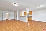 Photo - 350 S Hobart Blvd Apartment Unit 5