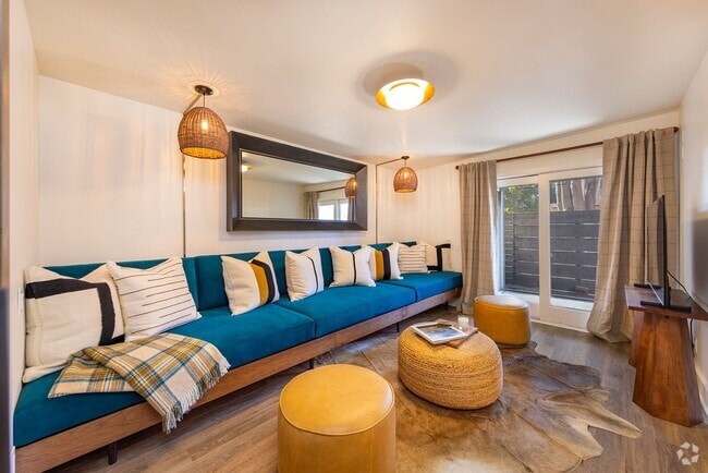 Building Photo - Ojai Funk Zone Hideaway Rental