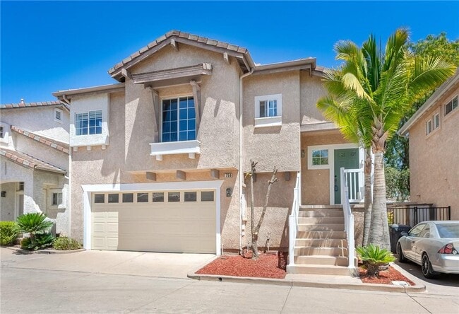 Photo - 1750 Tallowberry Ln House