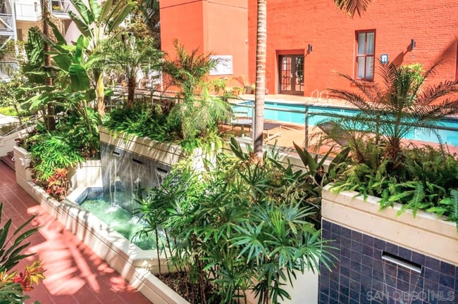 Photo - 1431 Pacific Hwy Unit 113