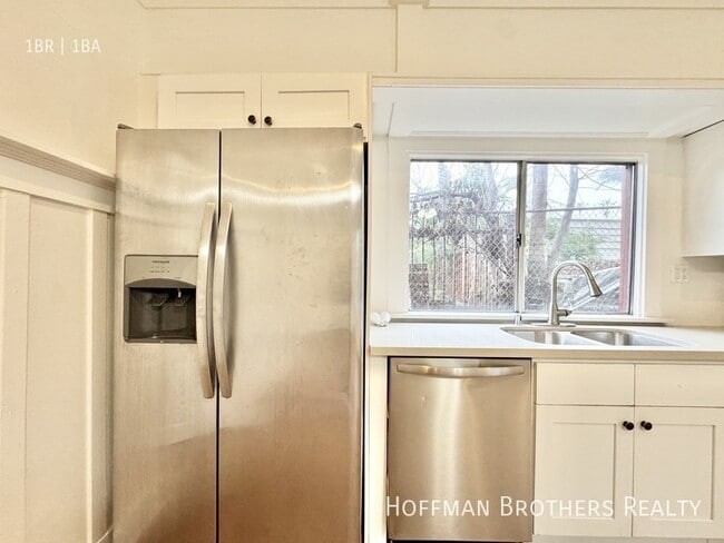 Photo - 2360 W Washington Blvd Unit 6