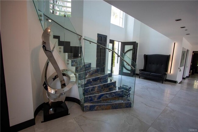 Photo - 70 Dapplegray Rd House