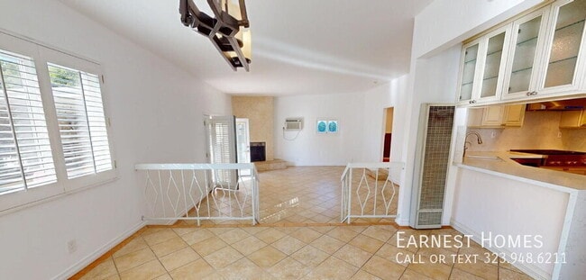 Photo - 7317 Kraft Ave