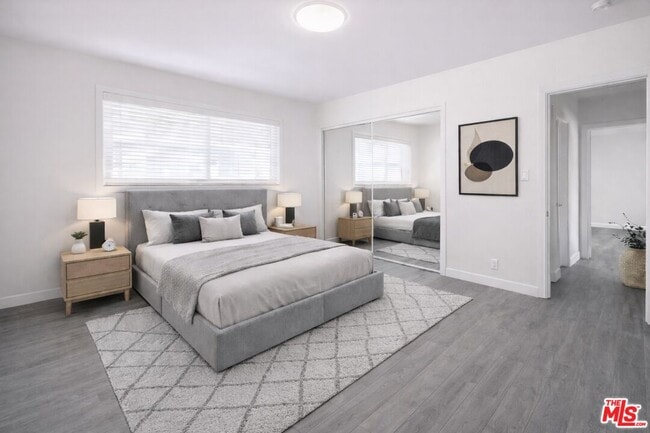 Photo - 1446 Cochran Ave #3