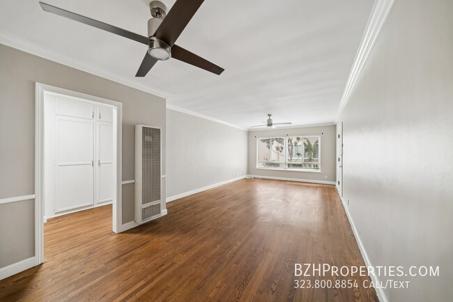 Building Photo - 3646 Carmona Ave Unit 1