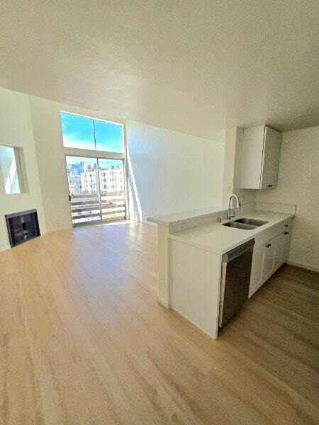 Photo - 3062 W. Fourth Street, Unit 308 Unit 308