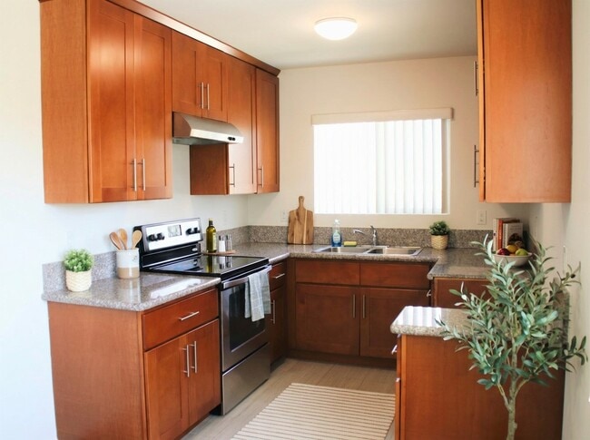 Photo - Fulton Apartments