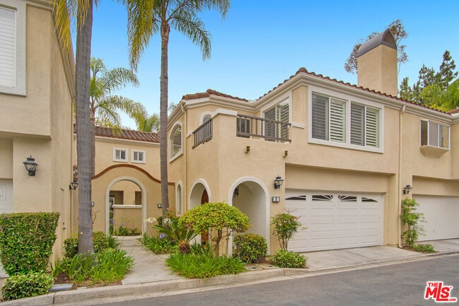Photo - 8 Sagunto Townhome